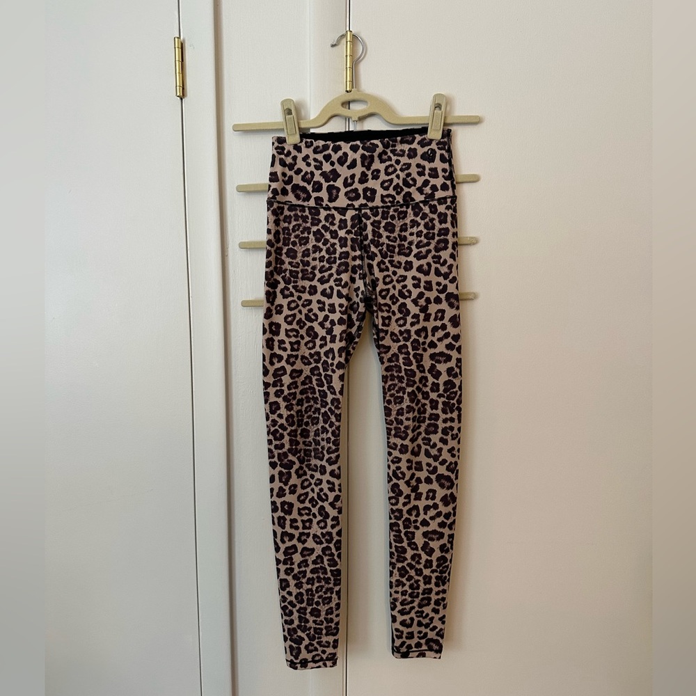 good american core strength leopard print leggings